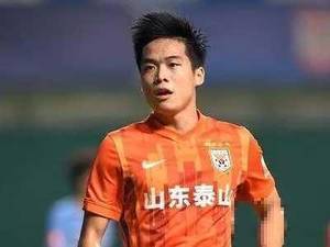 不如半职业？段刘愚加盟格拉纳达遭部分球迷抗议
