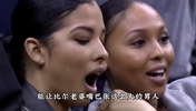 比尔的娇妻却与哈登暧昧十指相扣。这其中有什么不为人知的故事？